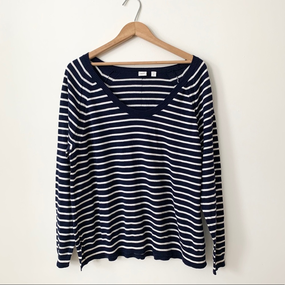 GAP, Striped Sweater Navy/white